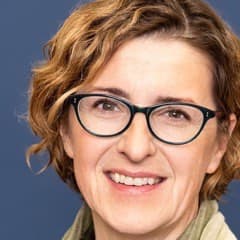 Dr. Georgia Ede